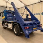 Mercedes Arocs 1824 Day Cab Skip Loader - thumbnail