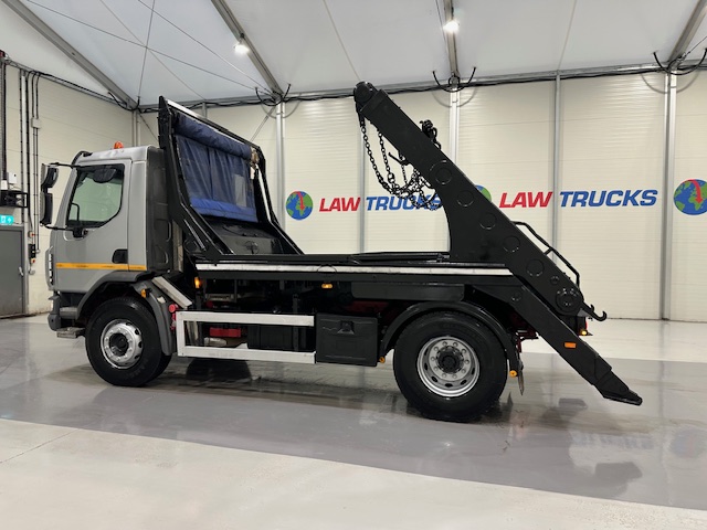 DAF LF 220 Day Cab Skip Loader
