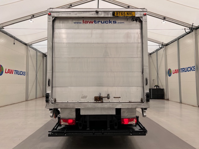 Scania P250 4×2 Sleeper Cab Box Van Manual