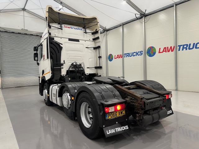 Renault T460 6×2 Midlift Tractor Unit