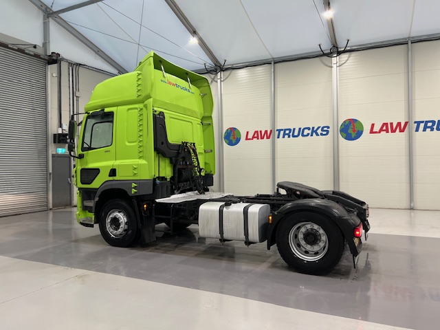 DAF CF 450 4×2 Sleeper Cab Tractor Unit
