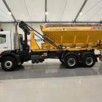 Mercedes Axor 2628 6×4 Day Cab Hookloader Gritter - thumbnail