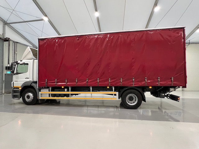 Mercedes Axor 1824 Day Cab Curtainsider