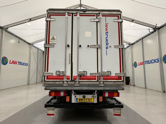 Mercedes Axor 1824 Day Cab Fridge Box