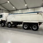 Scania P400 8×4 Sleeper Cab Tipper Manual - thumbnail