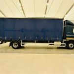 DAF CF 250 4×2 Sleeper Cab Curtainsider - thumbnail