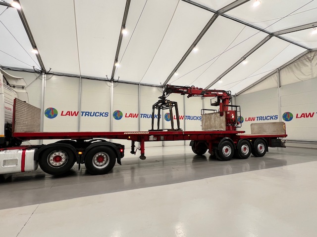 Volvo FM 450 Tractor Unit with Corus Brick Grab Trailer