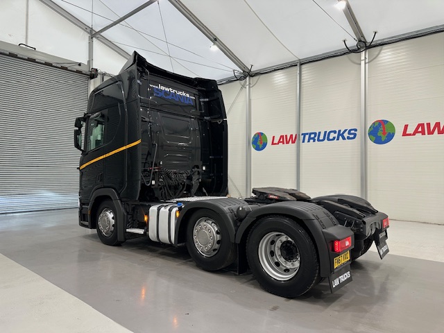 Scania R450 6×2 Midlift Highline Tractor Unit