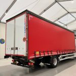 Mercedes Actros 1824 4×2 Sleeper Cab Curtainsider - thumbnail