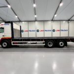 Volvo FM 330 6×2 Rear Lift Sleeper Cab Flatbed - thumbnail