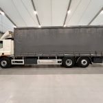DAF CF75 310 Rear Lift Sleeper Cab Curtainsider - thumbnail