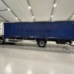 Mercedes 1824 4×2 Day Cab Curtainsider - thumbnail