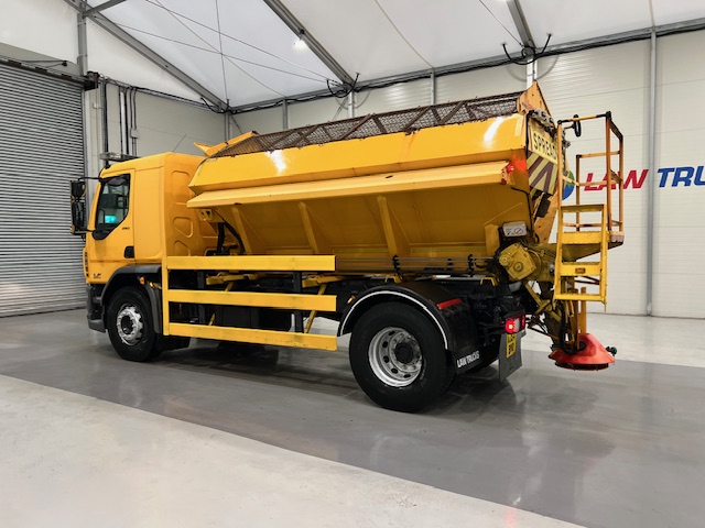 DAF LF 250 4×2 Sleeper Cab Gritter
