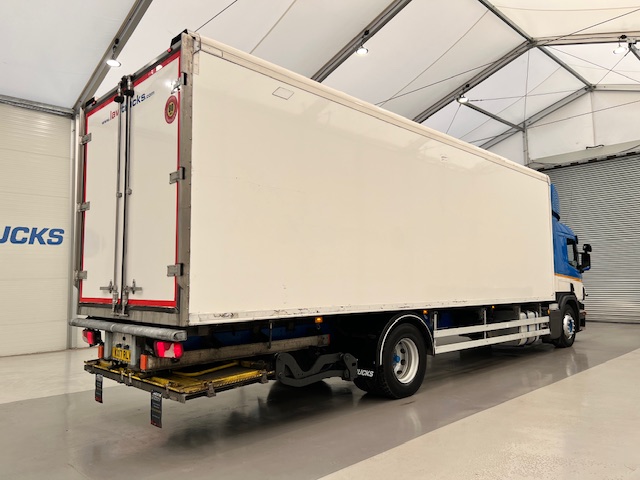 Scania P250 4×2 Sleeper Cab Fridge Box