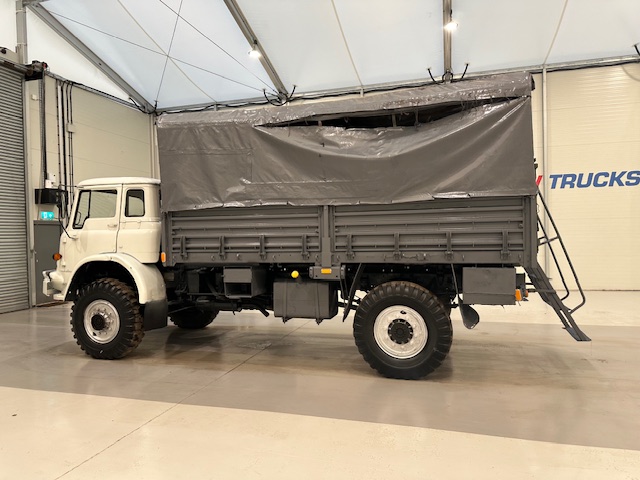 Bedford MJ 330 4×4 Cargo Truck