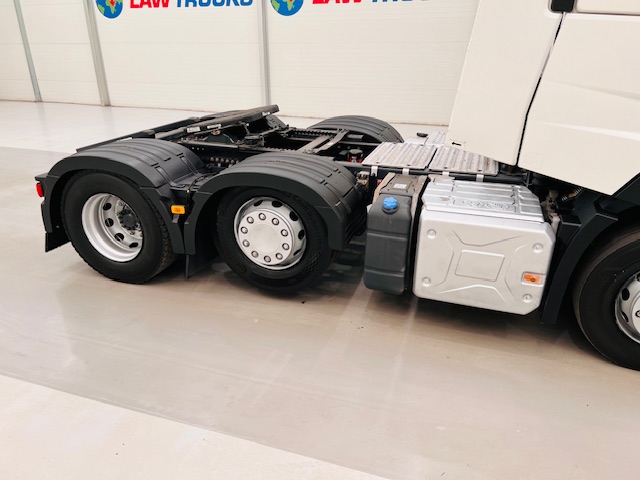 Renault T460 6×2 Midlift Tractor Unit