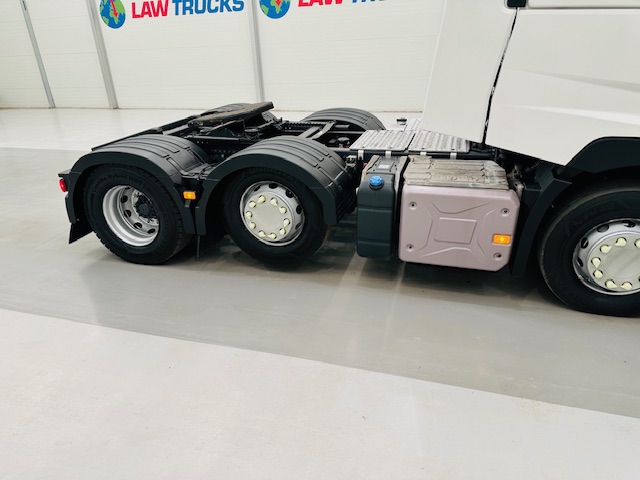 Renault T460 6×2 Midlift Tractor Unit