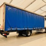 Mercedes Actros 1830 Sleeper Cab Curtainsider - thumbnail