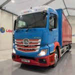 Mercedes Actros 2530 6×2 Sleeper Cab Curtainsider - thumbnail