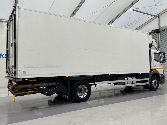 Mercedes Axor 1824 Day Cab Fridge Box