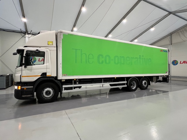 Scania P280 6×2 Rear Lift Day Cab Fridge