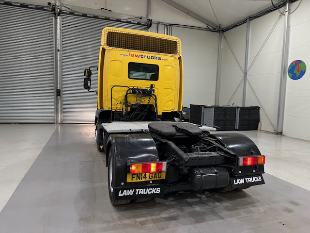 DAF LF 250 4×2 Rest Cab Tractor Unit