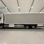 DAF CF 330 Rear Lift Day Cab Fridge Box - thumbnail