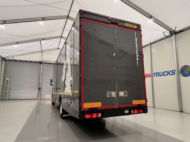 Scania R94 220 4×2 Sleeper Cab Box Van Manual