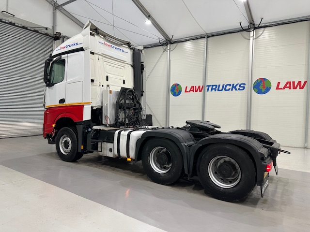 Mercedes Arocs 2651 6×4 Double Drive Tractor Unit