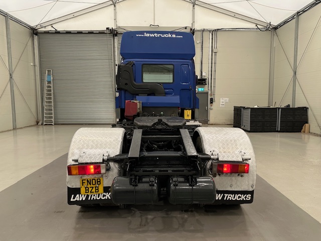 DAF CF85 410 6×2 Midlift Tractor Unit