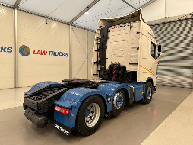 Volvo FH 500 6×2 Midlift Tractor Unit