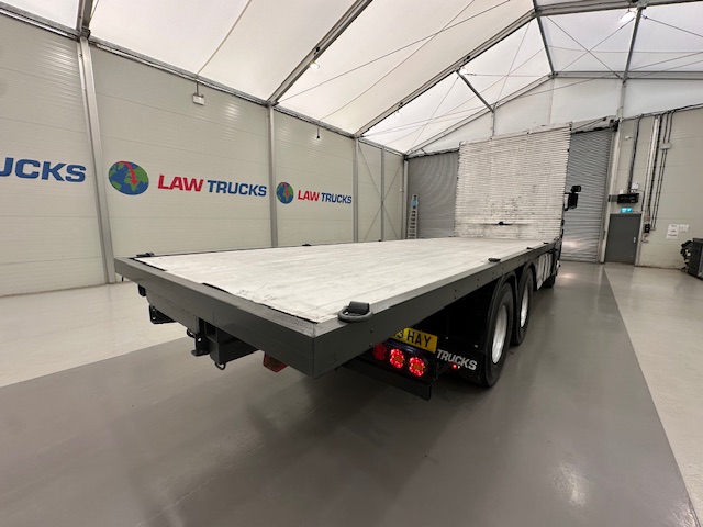 Scania 124 470 6×2 10 Tyre Sleeper Cab Flatbed