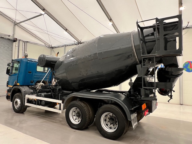 Scania P94 300 6×4 Day Cab Cement Mixer