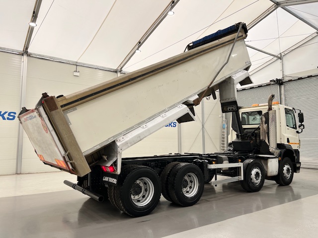 DAF CF 400 8×4 Day Cab Tipper