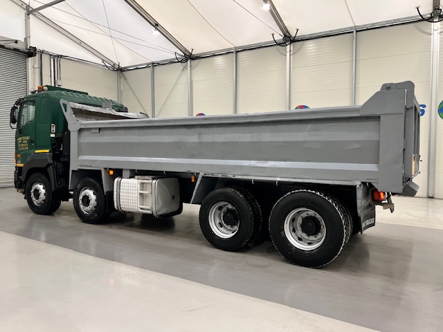 Hino 3241 700 8×4 Sleeper Cab Steel Tipper