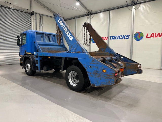 Scania P94 230 4×2 Day Cab Skip Loader