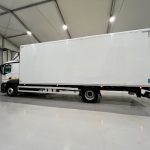 Mercedes Actros 1824 4×2 Sleeper Cab Box Van - thumbnail