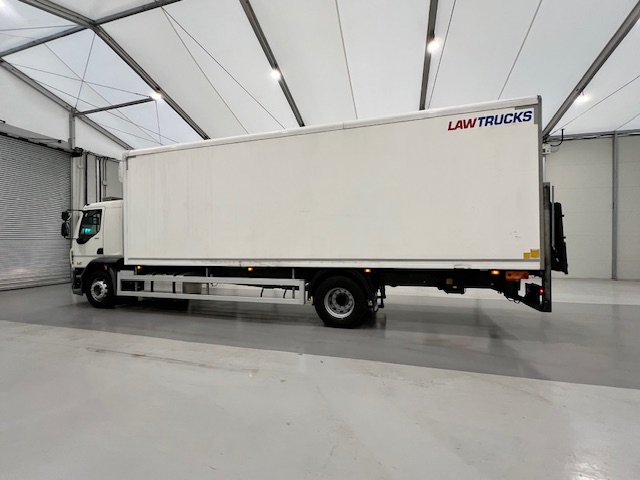 DAF LF 250 4×2 Rest Cab Fridge Box