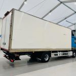 Mercedes Actros 1830 Sleeper Curtainsider Box Van - thumbnail