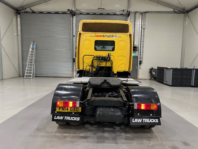 DAF LF 250 4×2 Rest Cab Tractor Unit