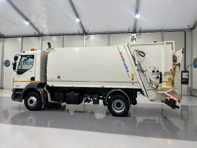 DAF LF 220 4×2 Day Cab Refuse Collector
