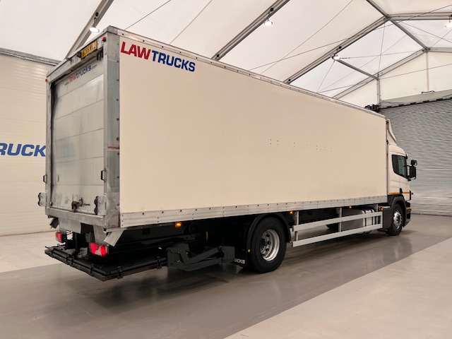 Scania P250 4×2 Sleeper Cab Box Van Manual