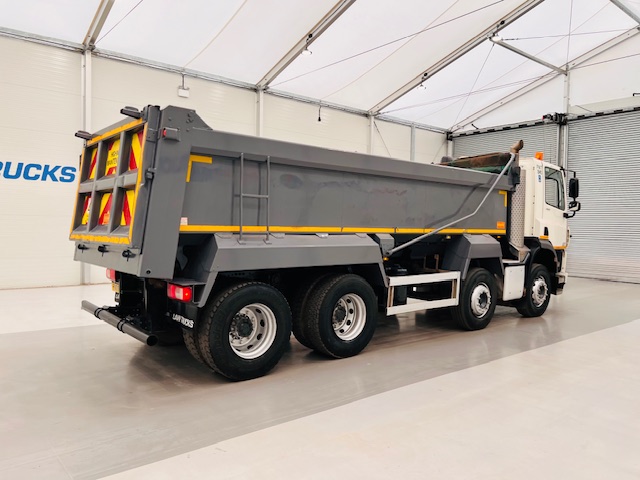 DAF CF 400 8×4 Day Cab Tipper