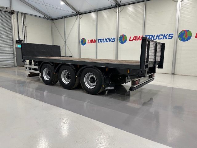 Montracon Tri Axle Flatbed Drawbar Trailer