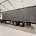 DAF CF75 310 Rear Lift Sleeper Cab Curtainsider - thumbnail