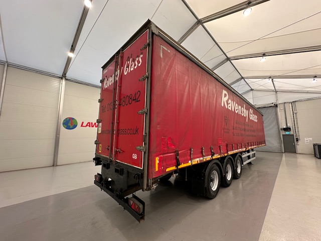 Montracon Tri Axle 4.2m Curtainsider Trailer Moffat Brackets