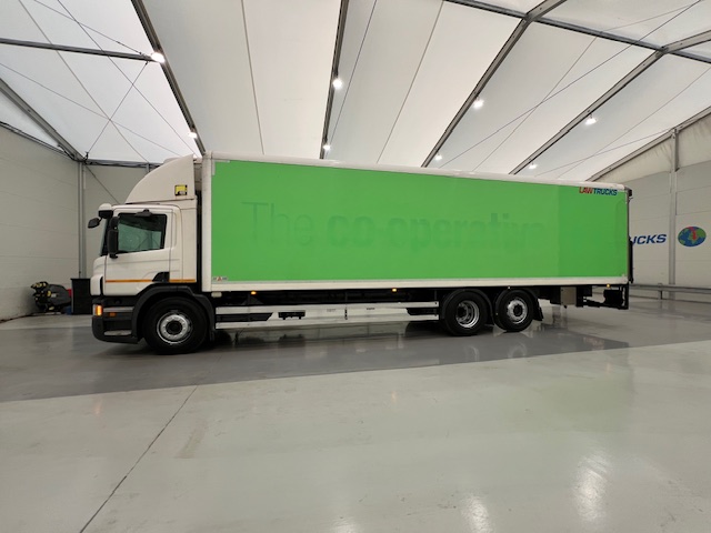 Scania P280 6×2 Rear Lift Day Cab Fridge Box