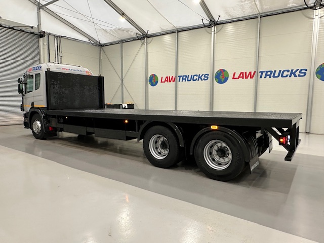Scania P94 260 10 Tyre Sleeper Cab Flatbed