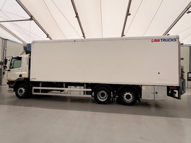 DAF CF 290 6×2 Rear Steer Fridge Box