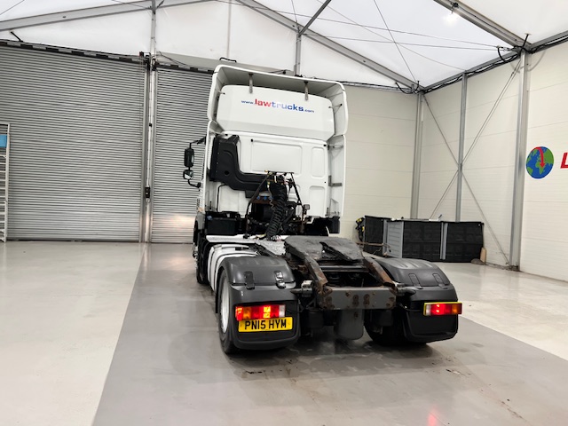 DAF CF 400 4×2 Sleeper Cab Tractor Unit
